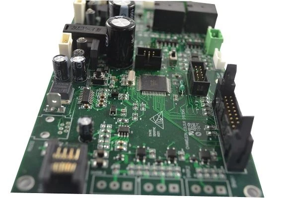 Fabrication de PCBA de contrôle à distance intelligent
